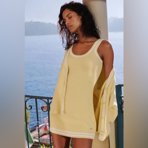 Alo Tennis Club Knitted Warm Butter/White Dress - Picture 4 of 5